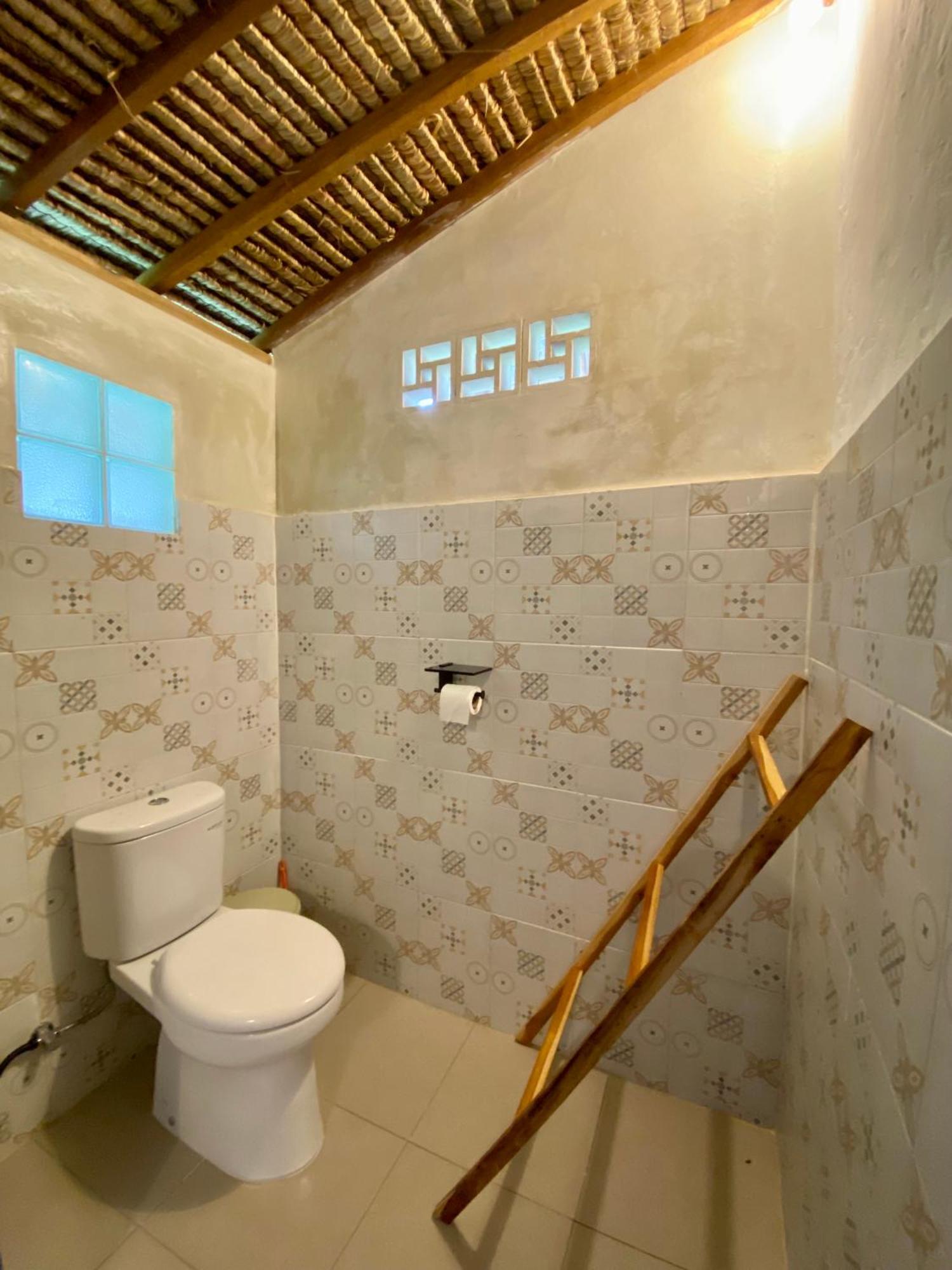 Abdi Fantastik Bed & Breakfast Gili Air Exterior photo